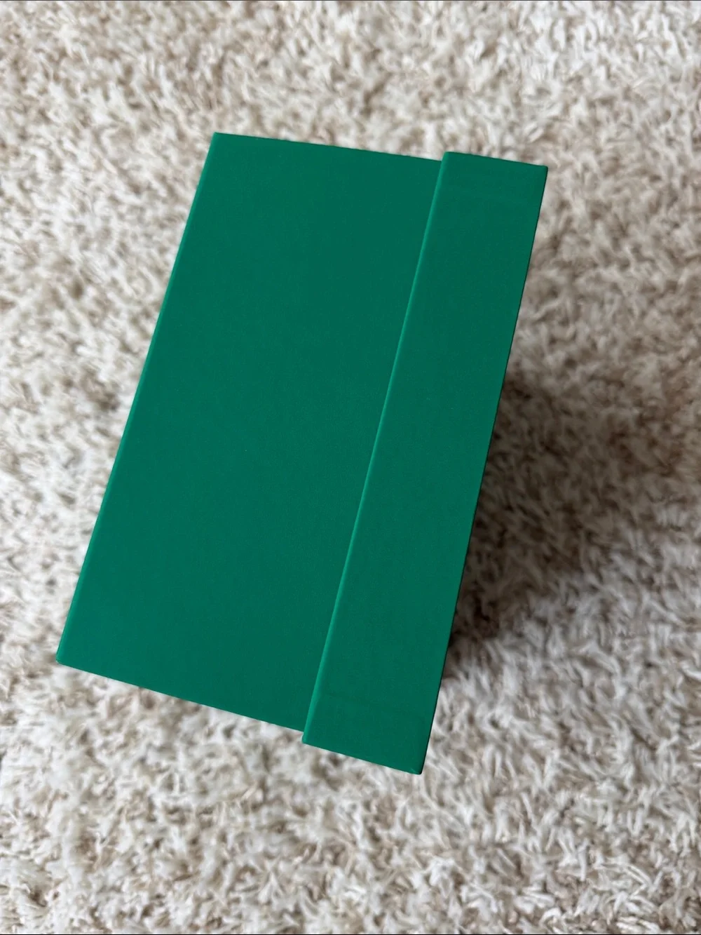 La Mer Emerald Green Box with Gold Lettering